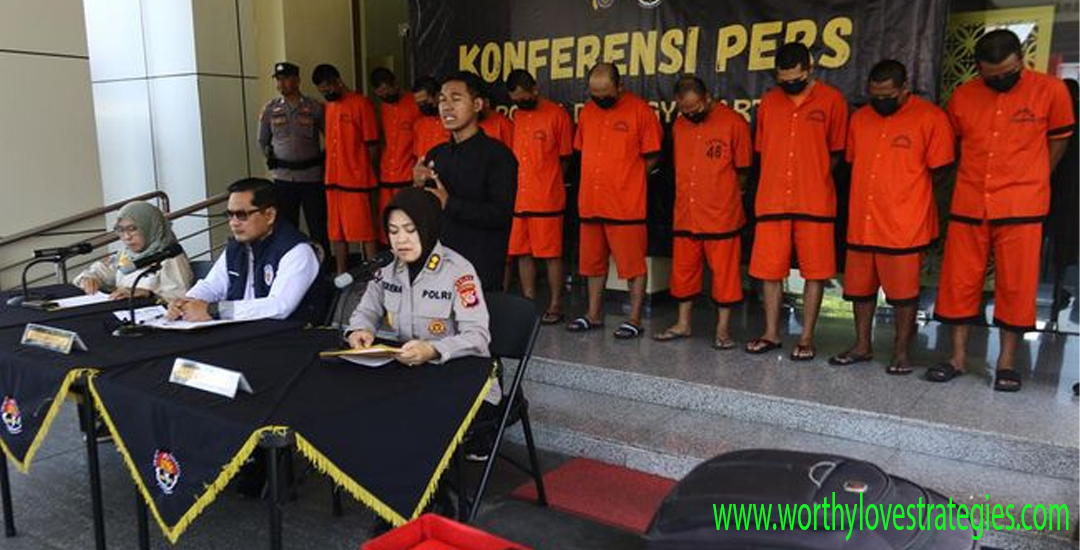 Polisi Ringkus 10 Tersangka